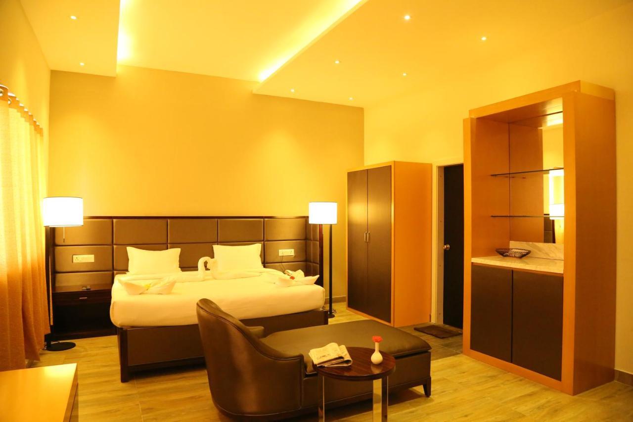 Hotel Queens Inn Velankanni Extérieur photo