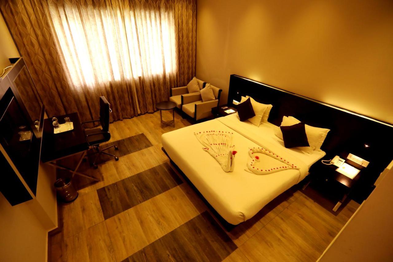 Hotel Queens Inn Velankanni Extérieur photo