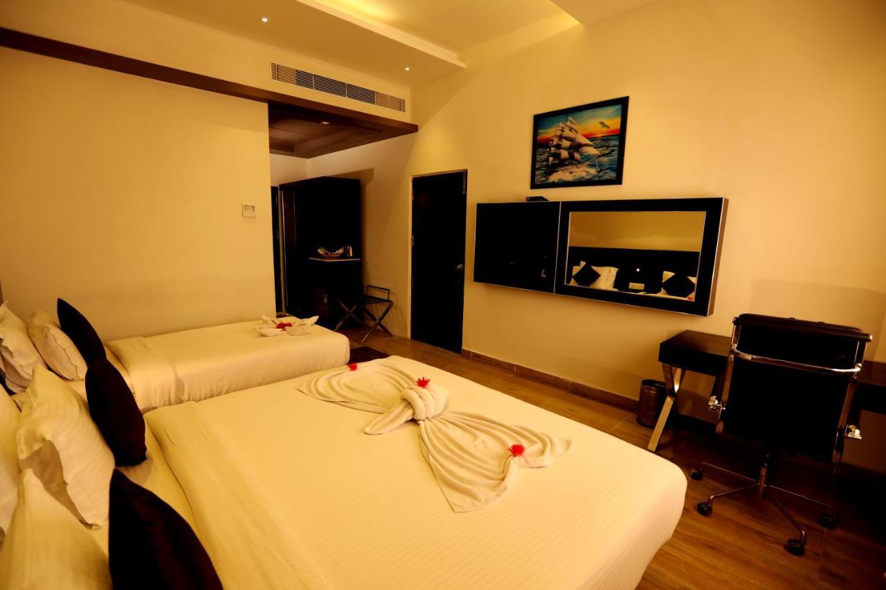 Hotel Queens Inn Velankanni Extérieur photo