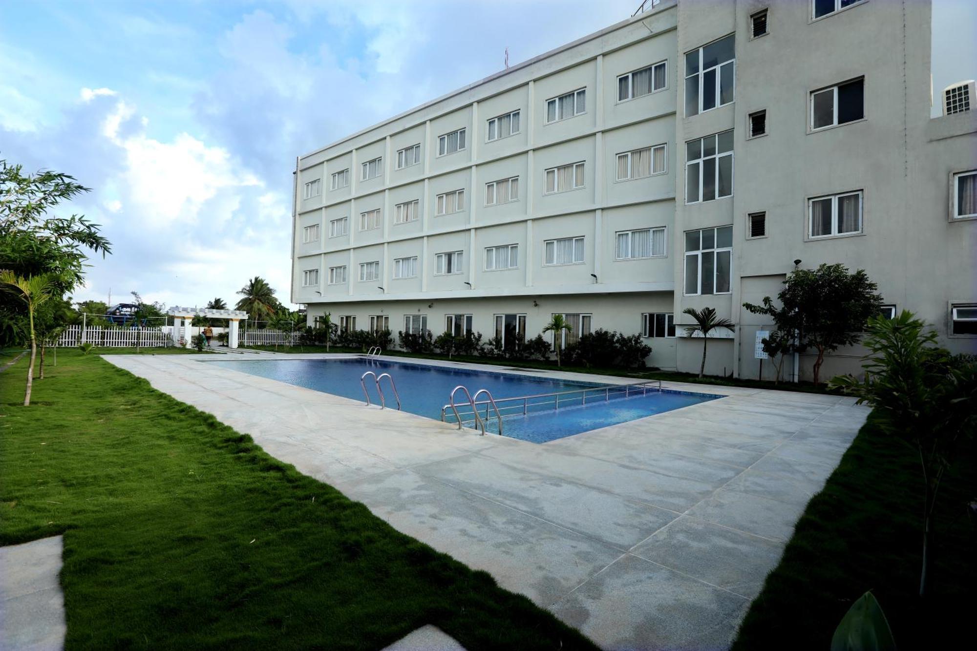 Hotel Queens Inn Velankanni Extérieur photo