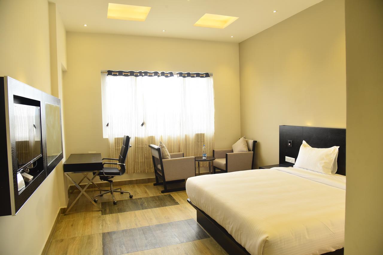 Hotel Queens Inn Velankanni Extérieur photo