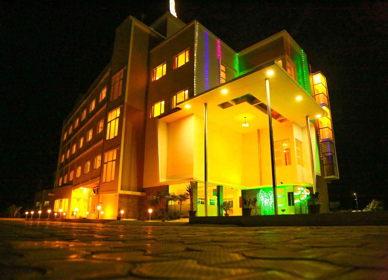 Hotel Queens Inn Velankanni Extérieur photo